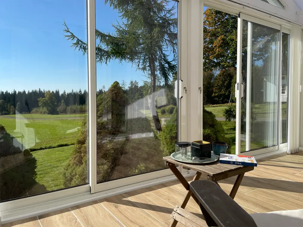 airbnb-guesthouse-slider-winter-garden
